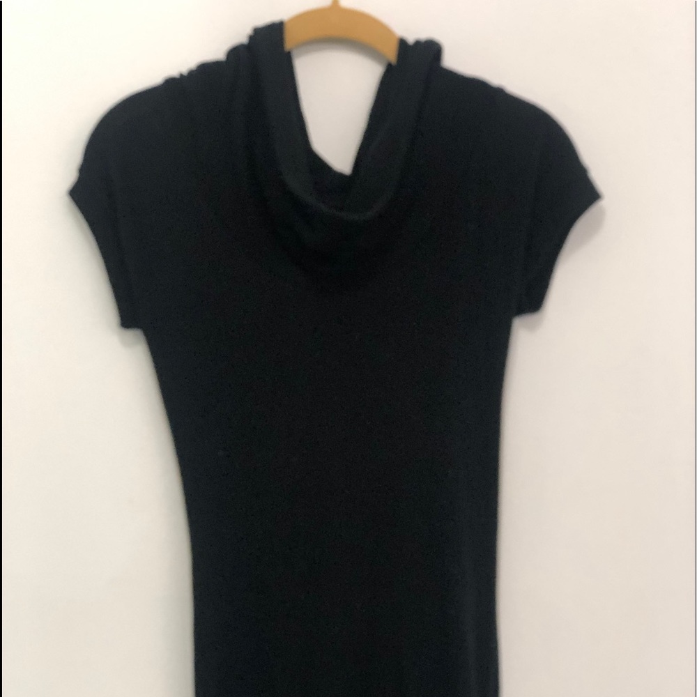 Pre owned sweater short sleeve